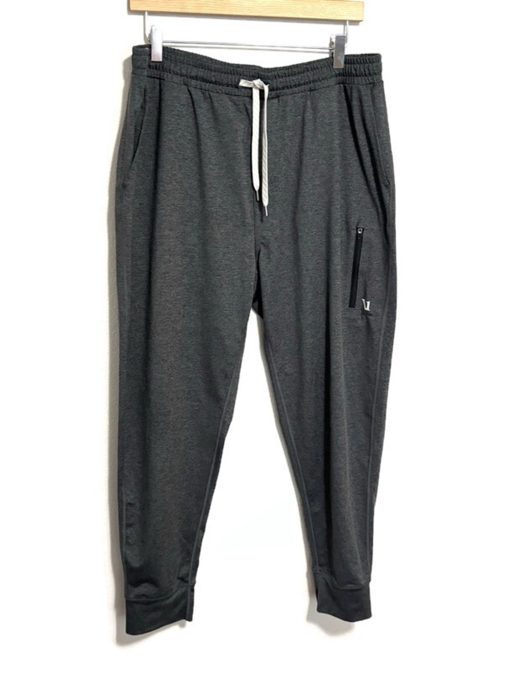 Vuori Sunday Performance Jogger Grey